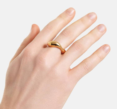puffed gold ring