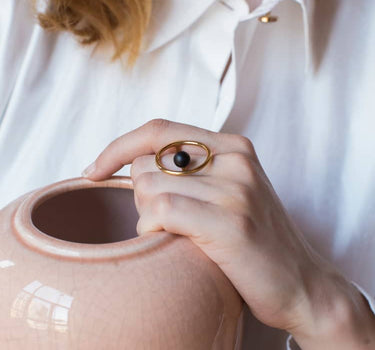 Round Gold Ring